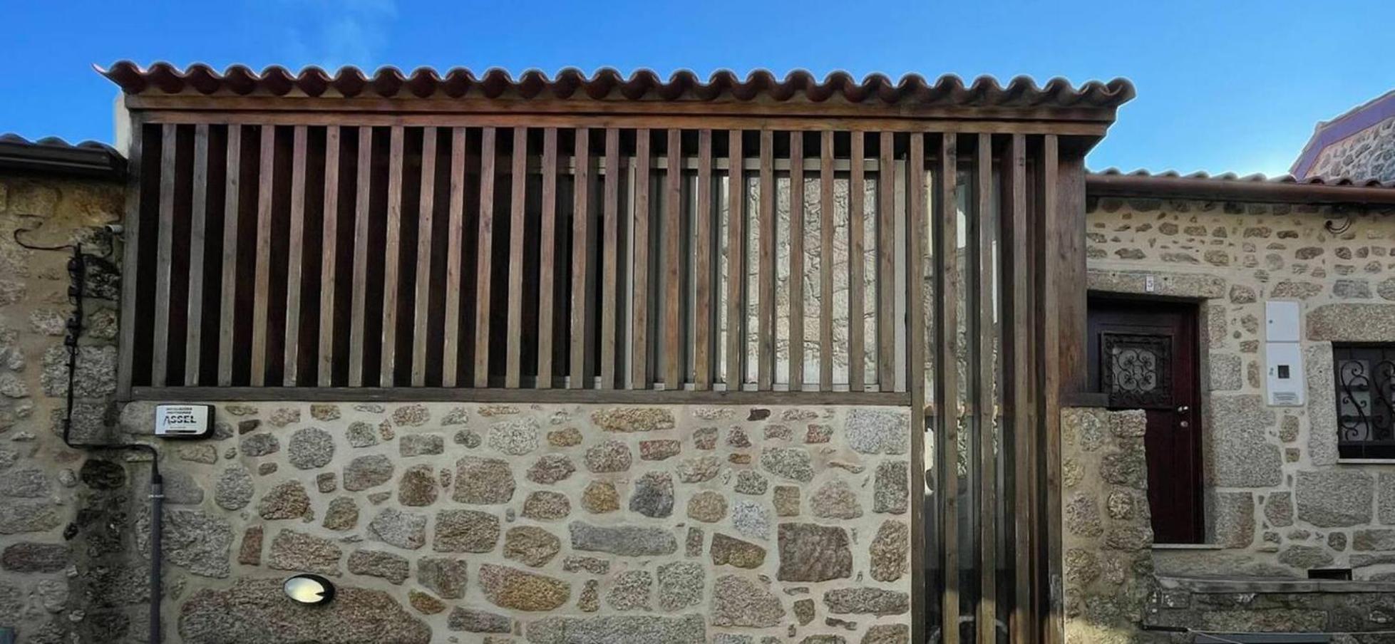 2br Fireplace Historic Village *